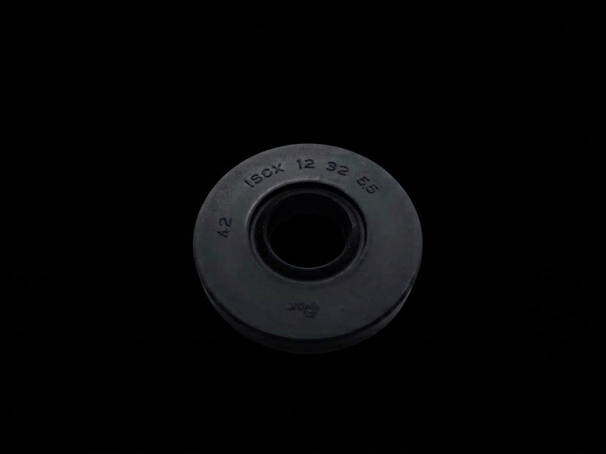 ZENOAH G320 LARGE OIL SEAL 12X32X55