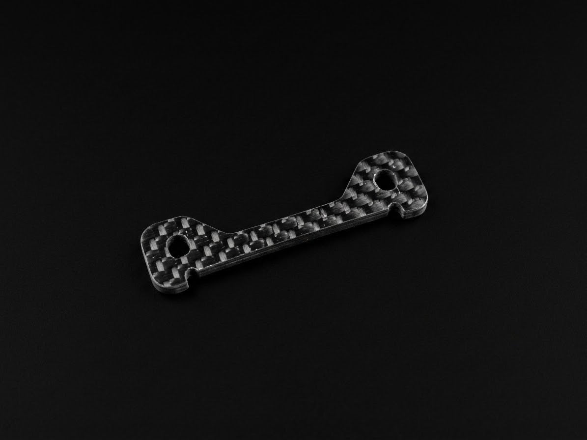 CCR SCHUMACHER CAT 2000 REAR PIVOT BRACE (FORWARD) CARBON FIBRE