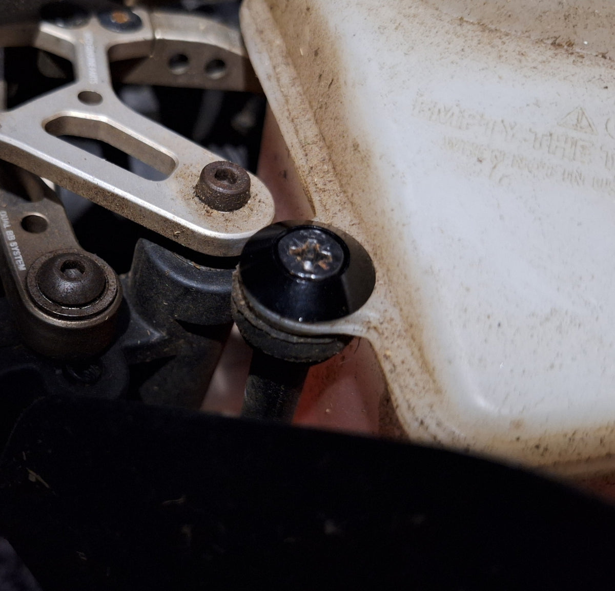 RADICAL MCD ALLOY FUEL TANK WASHER REAR ARM WASHERS (7)